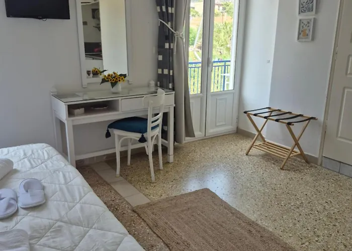 Anastasia Studios Aparthotel 4*